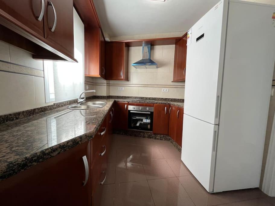 Piso En El Centro De Lucena Apartment ภายนอก รูปภาพ